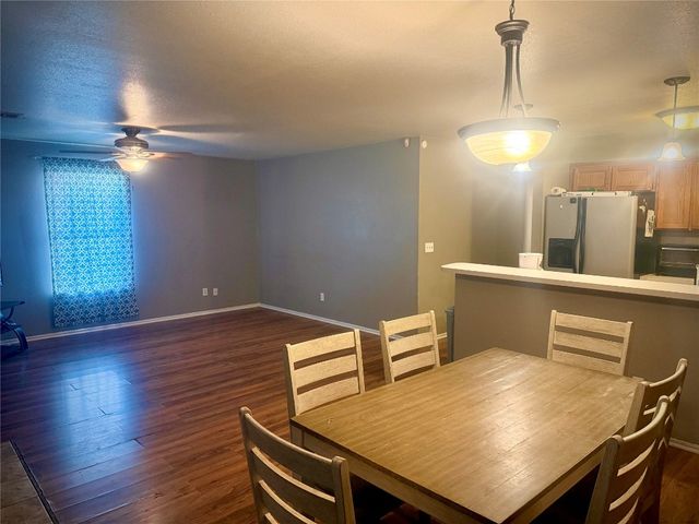 1020 NW 14th Place, Moore, OK 73160