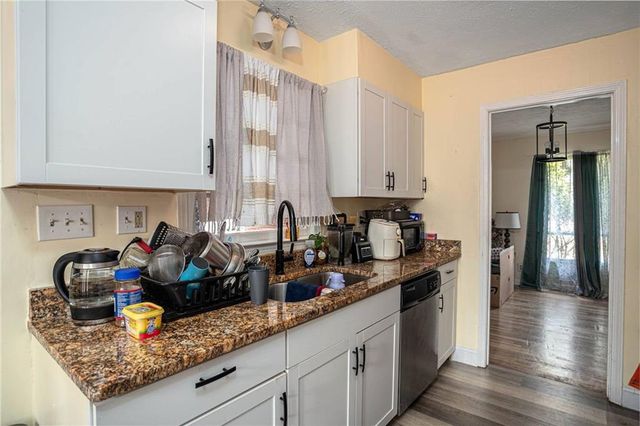 80 Stagecoach Circle, Stockbridge, GA 30281