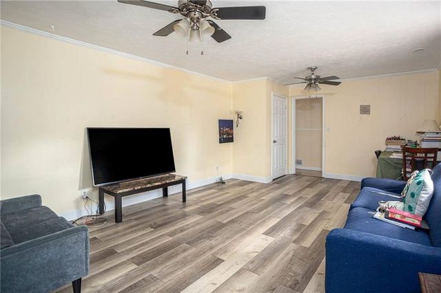 80 Stagecoach Circle, Stockbridge, GA 30281