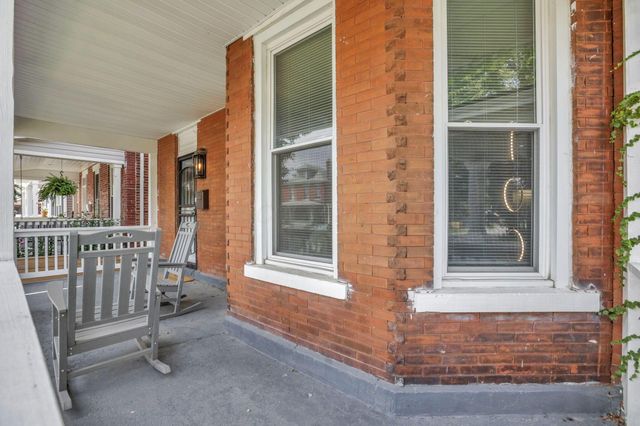855 Sullivant Avenue, Columbus, OH 43223