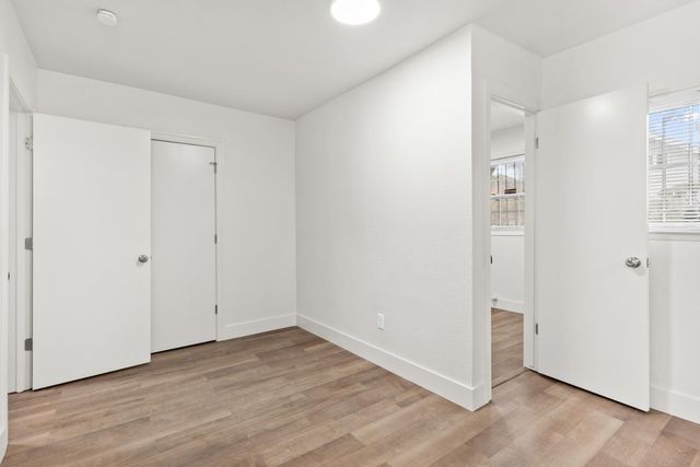 1205 N Airport Way, Stockton, CA 95205