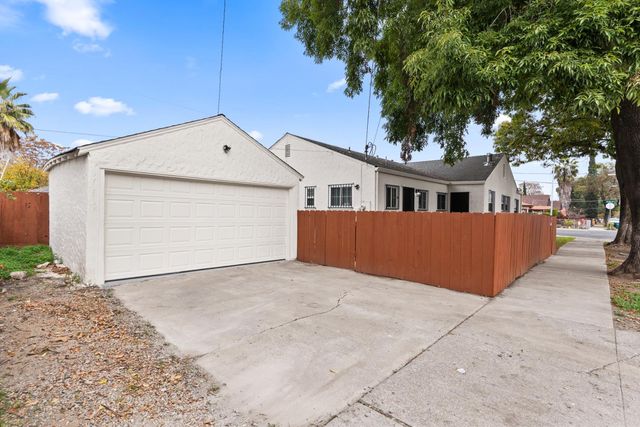 1205 N Airport Way, Stockton, CA 95205