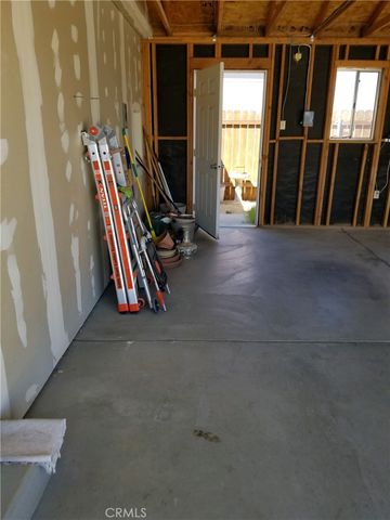 21621 Sandia Road 153, Apple Valley, CA 92308