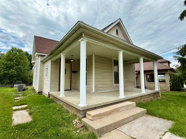 921 Lincoln Avenue, Bedford, IN 47421