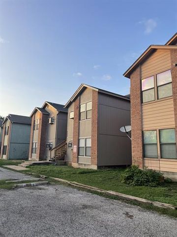 2501 W Slaughter LN C, Austin, TX 78748
