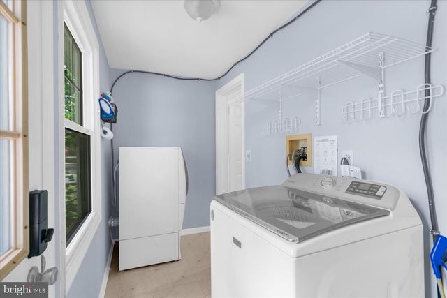 9 MILLS CT, Flemington, NJ 08822