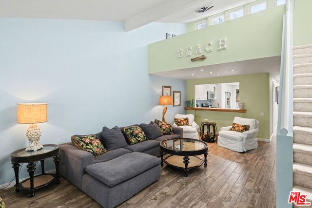 19525 Starfish Lane, Huntington Beach, CA 92648