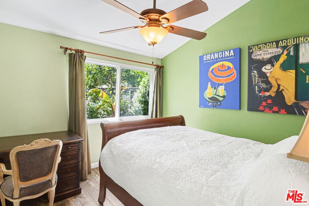 Image 14 of property listing at 19525 Starfish Lane, Huntington Beach, CA 92648