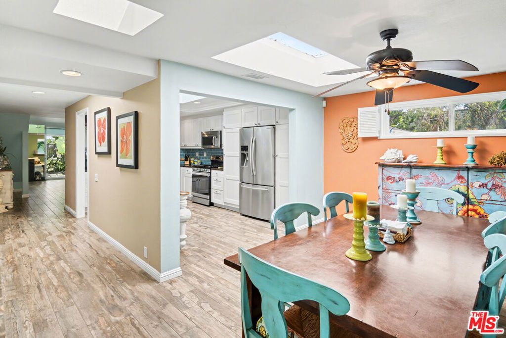 Image 7 of property listing at 19525 Starfish Lane, Huntington Beach, CA 92648