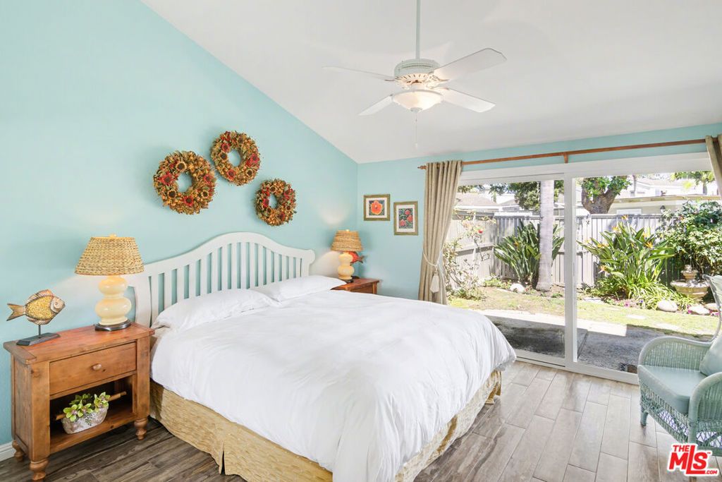 Image 9 of property listing at 19525 Starfish Lane, Huntington Beach, CA 92648