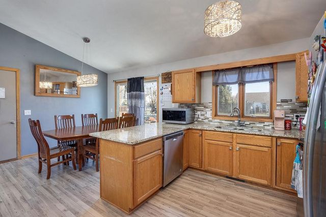 2210 N Wright Road, Janesville, WI 53546