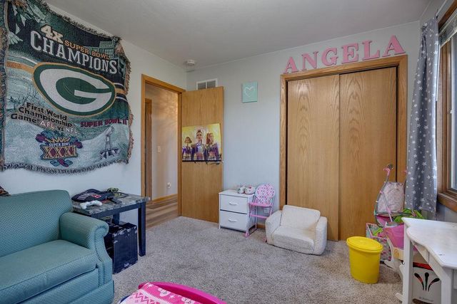 2210 N Wright Road, Janesville, WI 53546