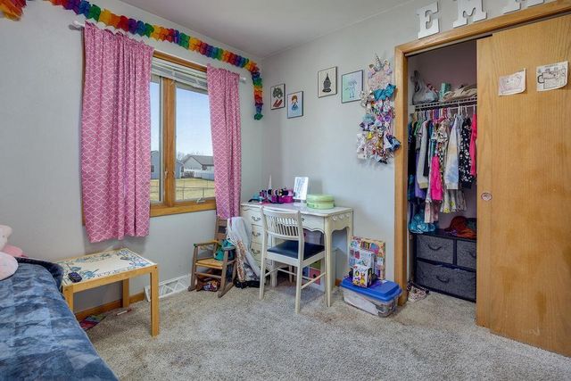 2210 N Wright Road, Janesville, WI 53546