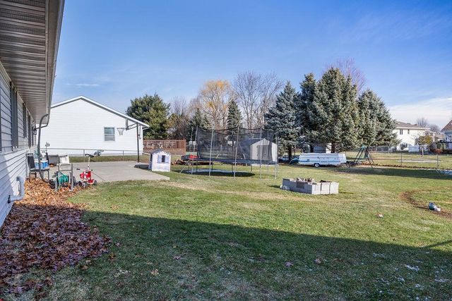 2210 N Wright Road, Janesville, WI 53546