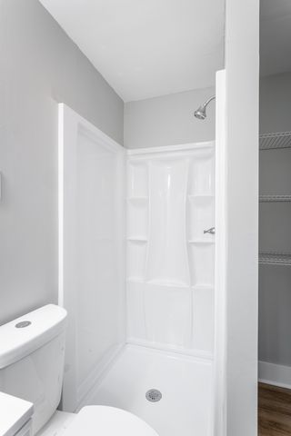 430 Montclair Dr, Rossville, GA 30741