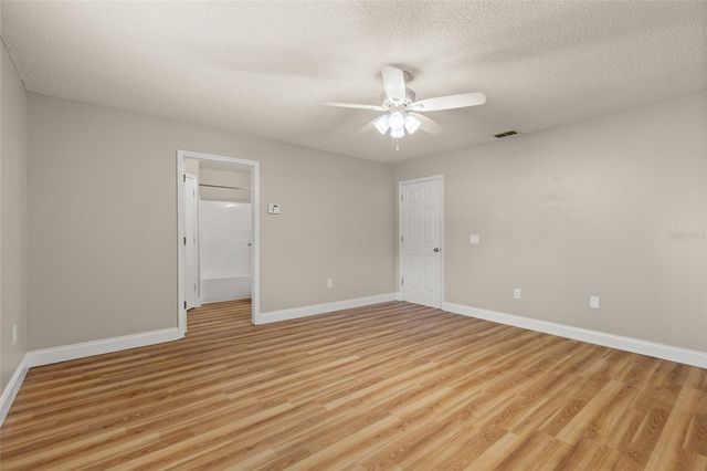 45 LAKE DRIVE, Debary, FL 32713
