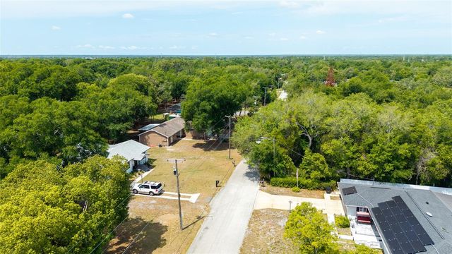45 LAKE DRIVE, Debary, FL 32713