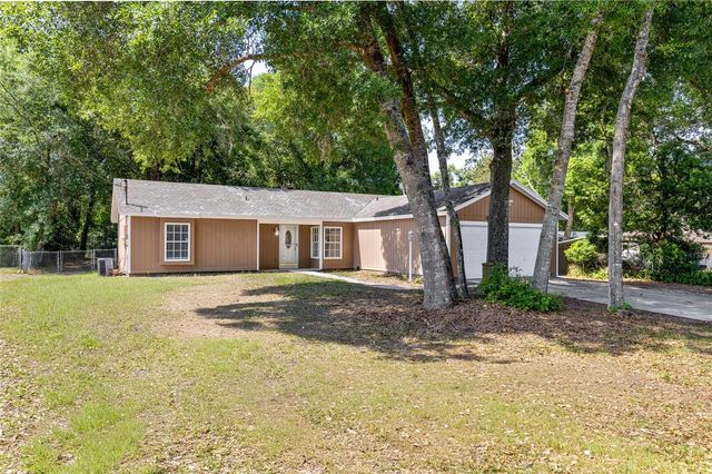 45 LAKE DRIVE, Debary, FL 32713