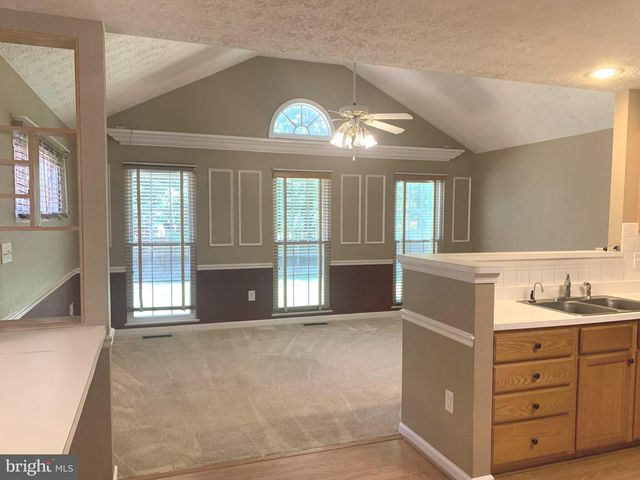 7931 CARRIAGE DR, Severn, MD 21144