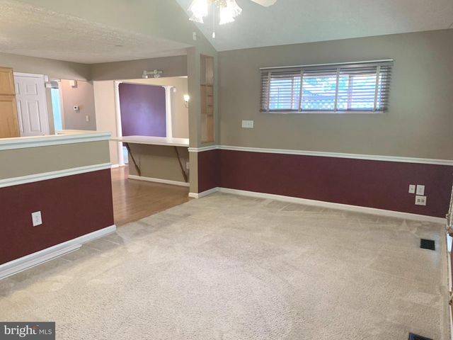 7931 CARRIAGE DR, Severn, MD 21144