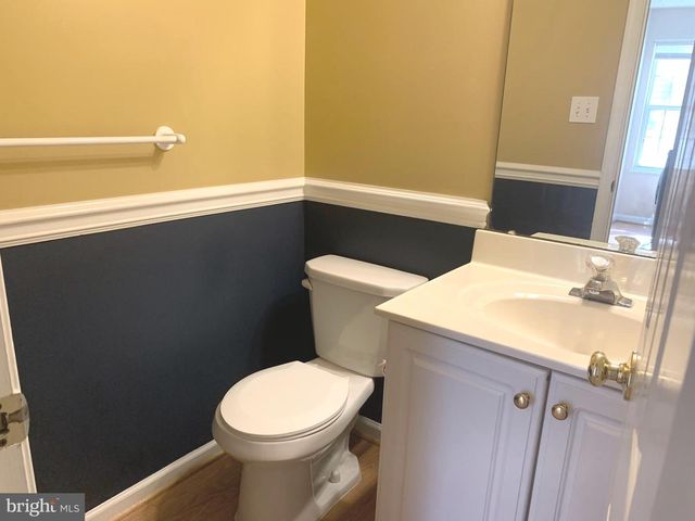 7931 CARRIAGE DR, Severn, MD 21144