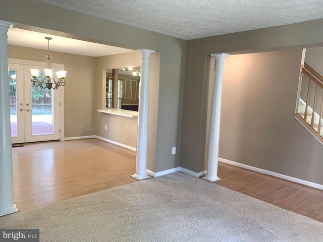 7931 CARRIAGE DR, Severn, MD 21144