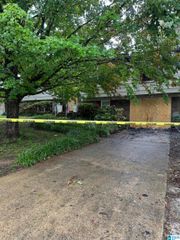 4053 MIDDLE AVENUE, Pinson, AL 35126