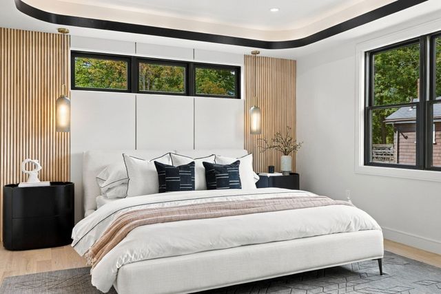 212-214 Auburn 214, Newton, MA 02466