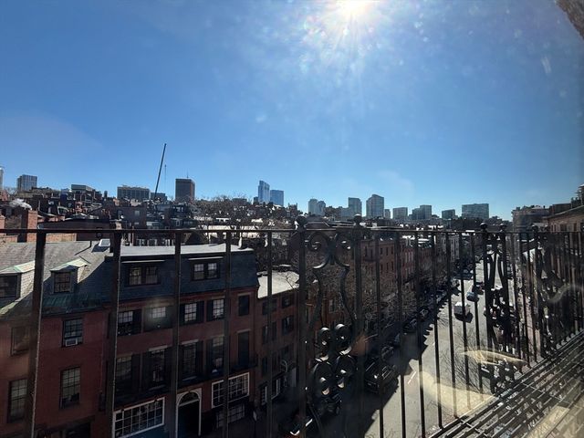 98 Charles St. 15, Boston, MA 02114