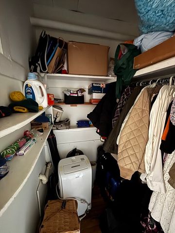 98 Charles St. 15, Boston, MA 02114