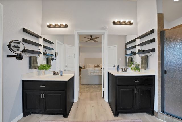 7817 Black Willow Lane, Arlington, TX 76002