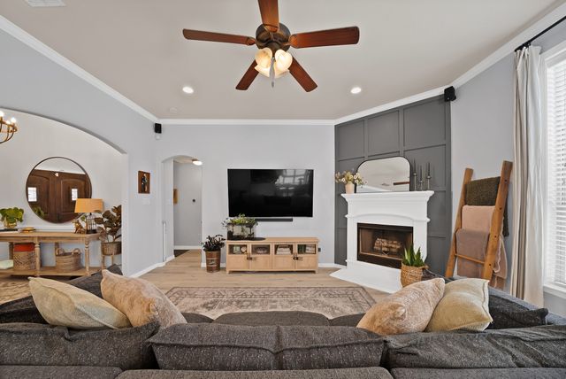 7817 Black Willow Lane, Arlington, TX 76002