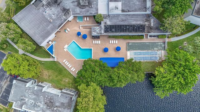 9080 Lime Bay Boulevard 309, Tamarac, FL 33321
