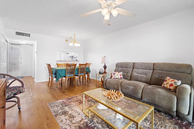 9080 Lime Bay Boulevard 309, Tamarac, FL 33321