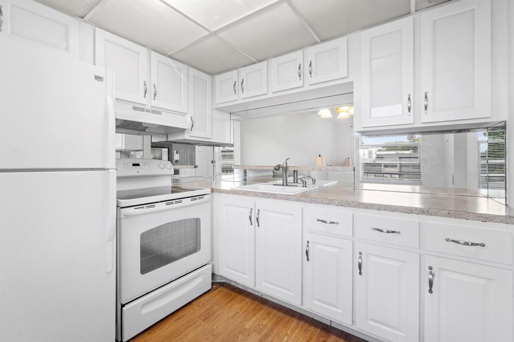 9080 Lime Bay Boulevard 309, Tamarac, FL 33321