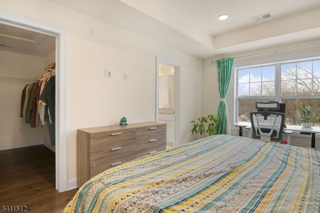 101 Autumn Ct, Little Falls Twp., NJ 07424