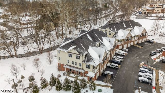 101 Autumn Ct, Little Falls Twp., NJ 07424