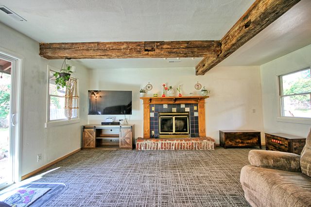 3356 Little Applegate Road, Jacksonville, OR 97530