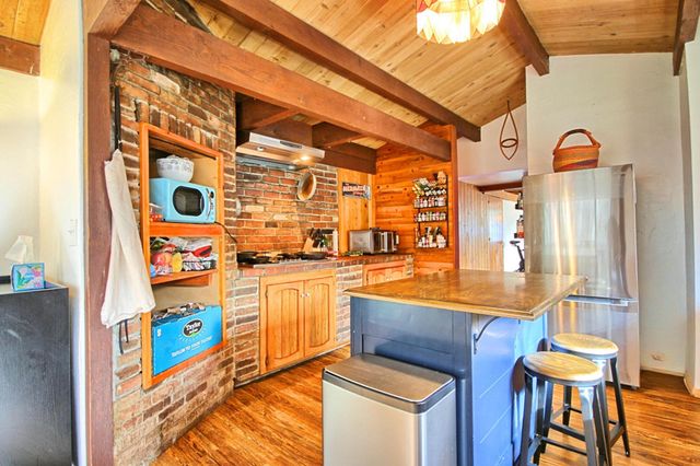 3356 Little Applegate Road, Jacksonville, OR 97530