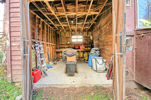 3356 Little Applegate Road, Jacksonville, OR 97530