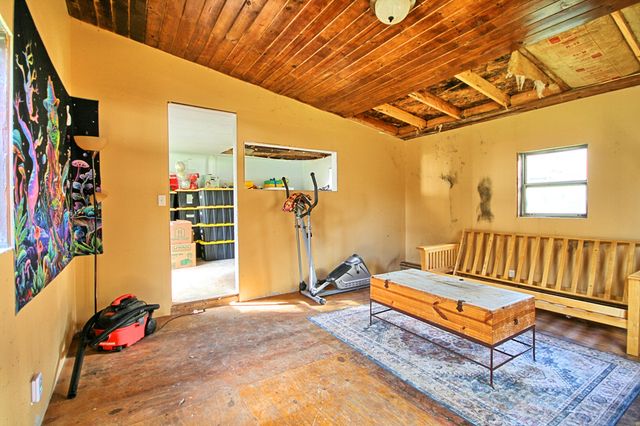 3356 Little Applegate Road, Jacksonville, OR 97530