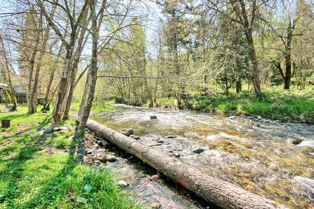 3356 Little Applegate Road, Jacksonville, OR 97530