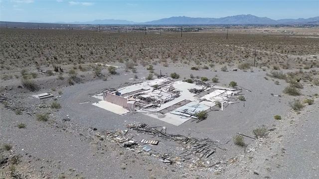 7601 North Blagg Road, Pahrump, NV 89060