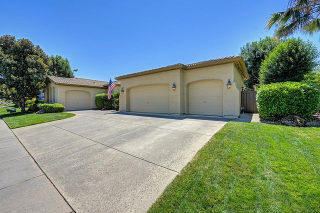 9341 Courtney Way, Roseville, CA 95747