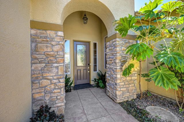 9341 Courtney Way, Roseville, CA 95747
