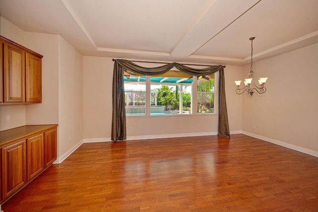 9341 Courtney Way, Roseville, CA 95747