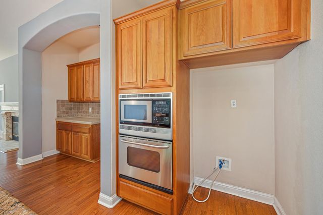 9341 Courtney Way, Roseville, CA 95747