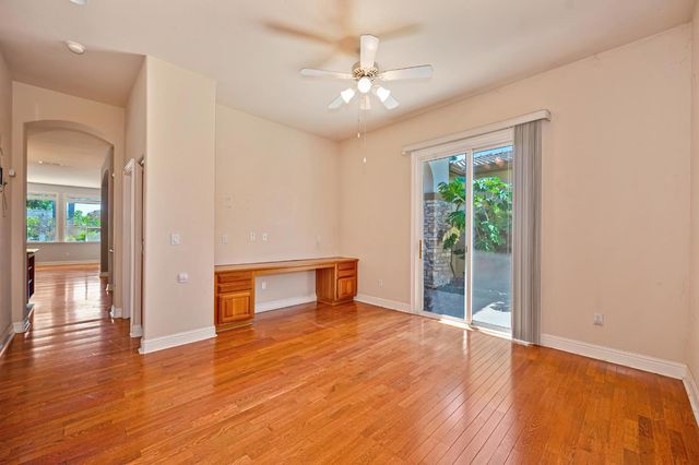 9341 Courtney Way, Roseville, CA 95747