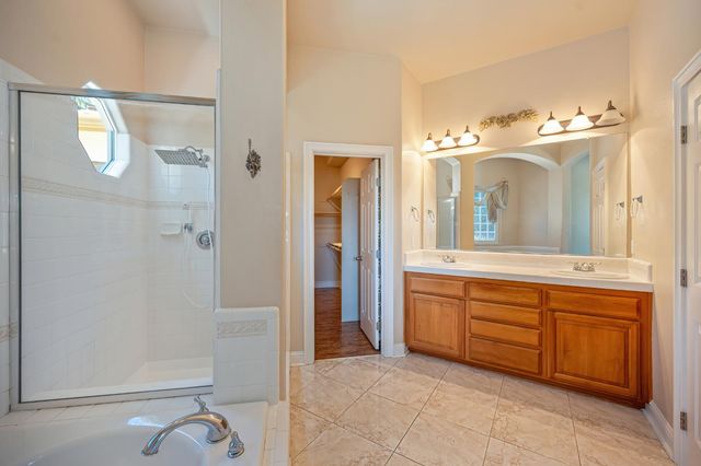 9341 Courtney Way, Roseville, CA 95747