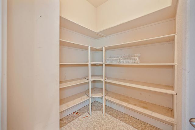 9341 Courtney Way, Roseville, CA 95747